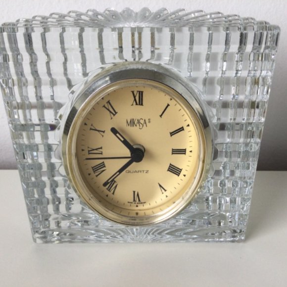 Mikasa Art Deco Vintage Table Shelf Desk Clock B Germany Crystal Semicylinder - Picture 3 of 11